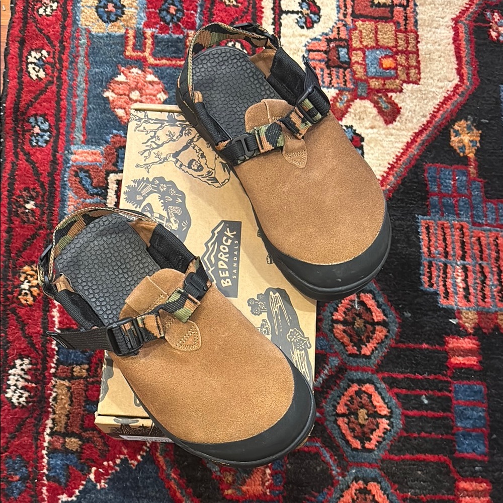 Bedrock Mountain Clog Suede Ponderosa M7/W8